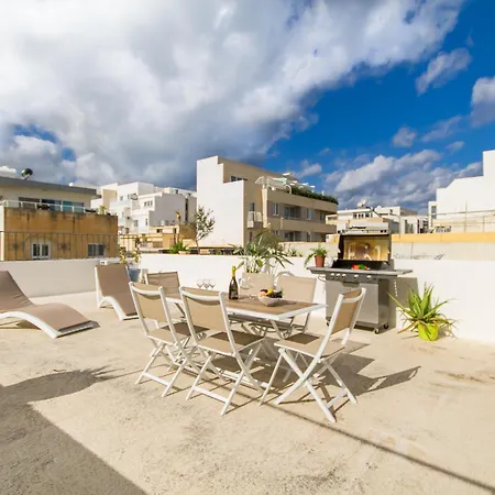 Charm, Sea & Sun At St Maria Swieqi - Happy Is-Swieqi